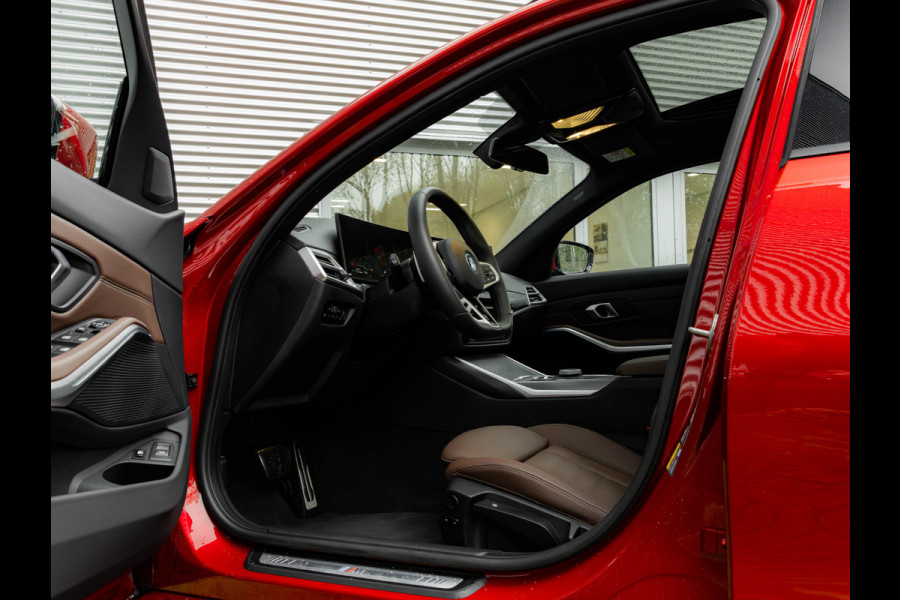 BMW 3 Serie Touring 330e M-Sport - Pano - Trekhaak - LCI 2 - ACC - Hifi BMW 3 Serie Touring 330e M-Sport - Pano - Trekhaak - LCI 2 - ACC - Hifi