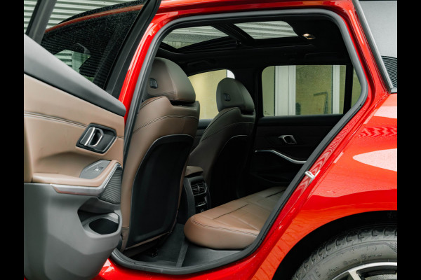 BMW 3 Serie Touring 330e M-Sport - Pano - Trekhaak - LCI 2 - ACC - Hifi BMW 3 Serie Touring 330e M-Sport - Pano - Trekhaak - LCI 2 - ACC - Hifi