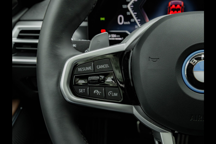 BMW 3 Serie Touring 330e M-Sport - Pano - Trekhaak - LCI 2 - ACC - Hifi BMW 3 Serie Touring 330e M-Sport - Pano - Trekhaak - LCI 2 - ACC - Hifi