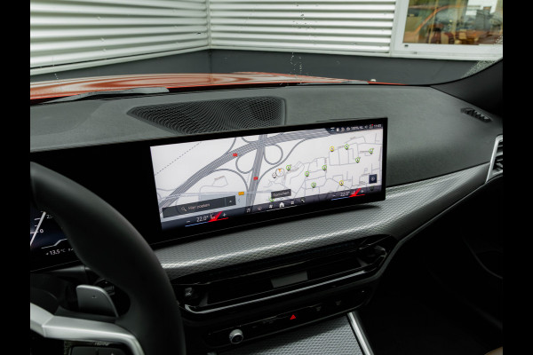 BMW 3 Serie Touring 330e M-Sport - Pano - Trekhaak - LCI 2 - ACC - Hifi BMW 3 Serie Touring 330e M-Sport - Pano - Trekhaak - LCI 2 - ACC - Hifi