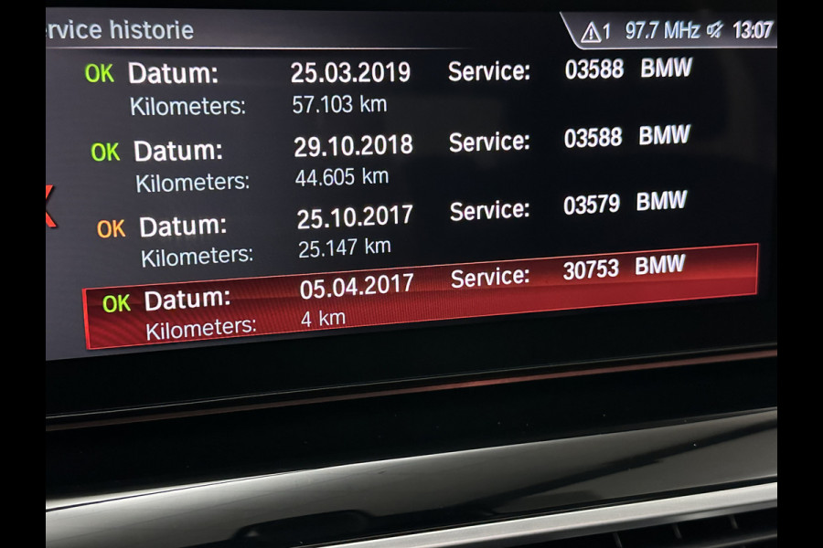 BMW 5 Serie 530d xDrive | Dealer Onderhouden | ACC | 360 Camera | Schuifdak | Comfortstoelen | Head-Up | Achterasbesturing | Leder | Keyless-Entry | Memory | Stoelverwarming V+A | LED | Stuurverwarming | Draadloos Laden | Dodehoek | BTW | BMW 5 Serie 530d xDrive | Dealer Onderhouden | ACC | 360 Camera | Schuifdak | Comfortstoelen | Head-Up | Achterasbesturing | Leder | Keyless-Entry | Memory | Stoelverwarming V+A | LED | Stuurverwarming | Draadloos Laden | Dodehoek | BTW |