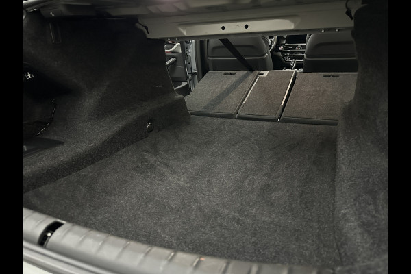 BMW 5 Serie 530d xDrive | Dealer Onderhouden | ACC | 360 Camera | Schuifdak | Comfortstoelen | Head-Up | Achterasbesturing | Leder | Keyless-Entry | Memory | Stoelverwarming V+A | LED | Stuurverwarming | Draadloos Laden | Dodehoek | BTW | BMW 5 Serie 530d xDrive | Dealer Onderhouden | ACC | 360 Camera | Schuifdak | Comfortstoelen | Head-Up | Achterasbesturing | Leder | Keyless-Entry | Memory | Stoelverwarming V+A | LED | Stuurverwarming | Draadloos Laden | Dodehoek | BTW |