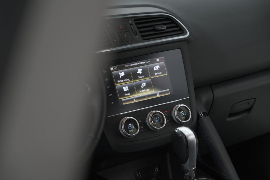 Renault Kadjar TCe 140 EDC Limited | Camera | Dodehoekdetectie | Apple Carplay | Stoelverwarming