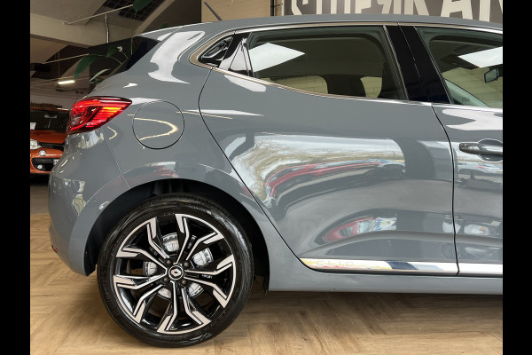 Renault Clio 1.3 TCe 130pk Intens | Groot Navi | 360 Camera | Stoel verwarming | 17 inch | Keurig nette Clio 5 automaat met 130pk! Renault Clio 1.3 TCe 130pk Intens | Groot Navi | 360 Camera | Stoel verwarming | 17 inch | Keurig nette Clio 5 automaat met 130pk!