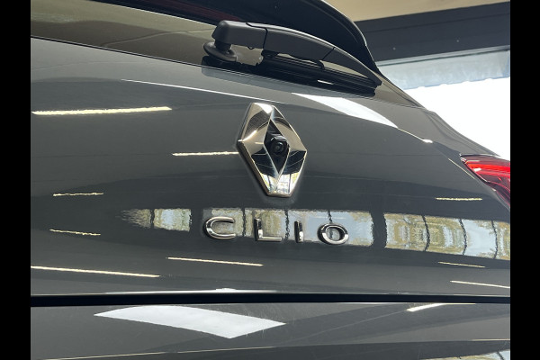 Renault Clio 1.3 TCe 130pk Intens | Groot Navi | 360 Camera | Stoel verwarming | 17 inch | Keurig nette Clio 5 automaat met 130pk! Renault Clio 1.3 TCe 130pk Intens | Groot Navi | 360 Camera | Stoel verwarming | 17 inch | Keurig nette Clio 5 automaat met 130pk!