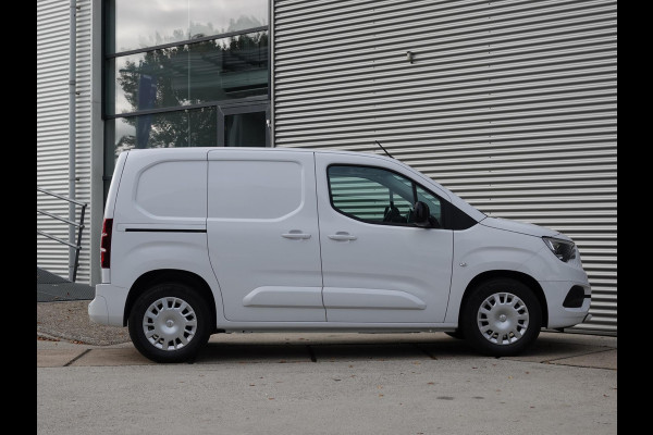 Opel Combo Electric L1 50kWh | navi incl. Apple Carplay | laadruimtebetimmering | Exterieur pakket | Safety pakket | Climate Control | rijklaarprijs Opel Combo Electric L1 50kWh | navi incl. Apple Carplay | laadruimtebetimmering | Exterieur pakket | Safety pakket | Climate Control | rijklaarprijs