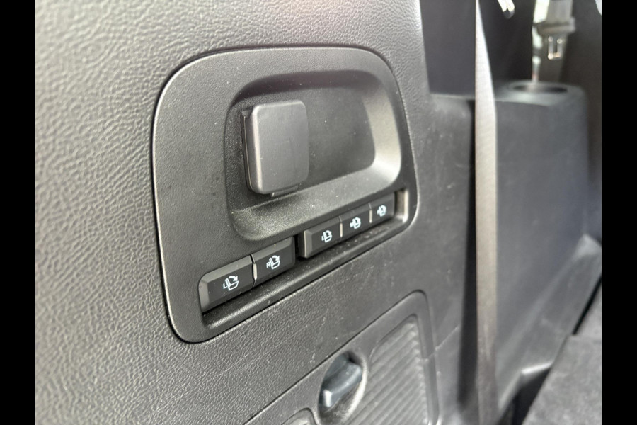 Ford S-Max 2.5 FHEV St-Line 7p 190pk | Panoramadak | Adaptieve Cruise | Full LED | 7 persoons | Sync 3 Navigatie | Stoelverwarming Ford S-Max 2.5 FHEV St-Line 7p 190pk | Panoramadak | Adaptieve Cruise | Full LED | 7 persoons | Sync 3 Navigatie | Stoelverwarming