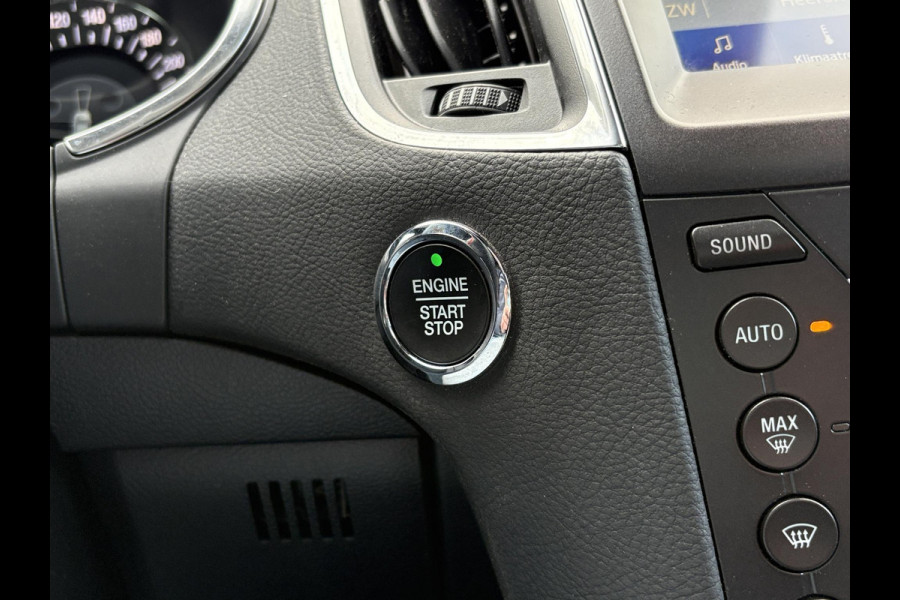 Ford S-Max 2.5 FHEV St-Line 7p 190pk | Panoramadak | Adaptieve Cruise | Full LED | 7 persoons | Sync 3 Navigatie | Stoelverwarming Ford S-Max 2.5 FHEV St-Line 7p 190pk | Panoramadak | Adaptieve Cruise | Full LED | 7 persoons | Sync 3 Navigatie | Stoelverwarming