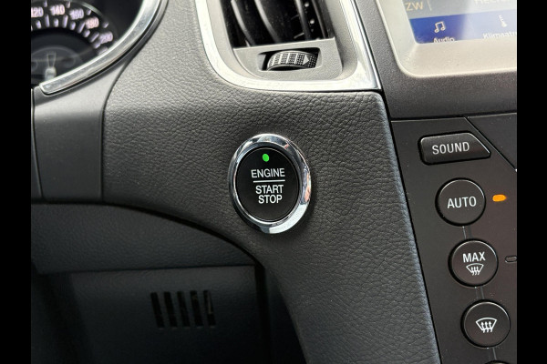 Ford S-Max 2.5 FHEV St-Line 7p 190pk | Panoramadak | Adaptieve Cruise | Full LED | 7 persoons | Sync 3 Navigatie | Stoelverwarming Ford S-Max 2.5 FHEV St-Line 7p 190pk | Panoramadak | Adaptieve Cruise | Full LED | 7 persoons | Sync 3 Navigatie | Stoelverwarming