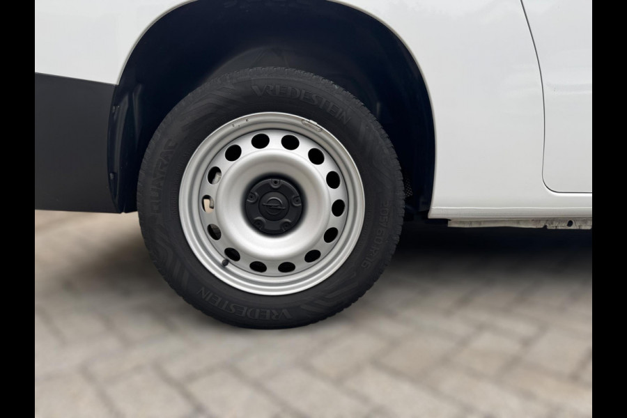 Opel Combo 1.2 PureTech 110 S&S L2 TREKHAAK / BLUETOOTH / LAADVLOER / LAT-OM-LAT / WEINIG KM'S / NL AUTO