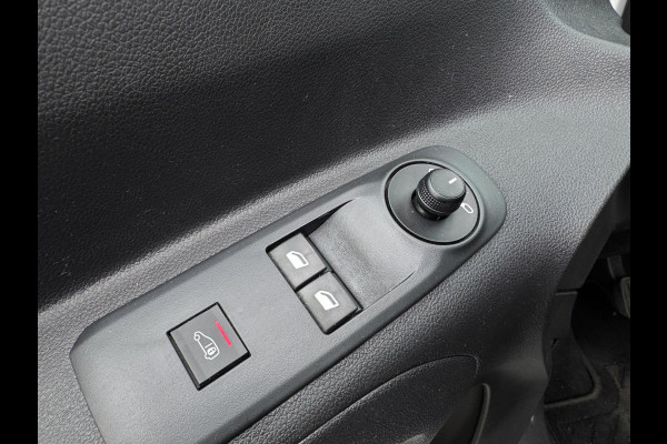Opel Combo 1.2 PureTech 110 S&S L2 TREKHAAK / BLUETOOTH / LAADVLOER / LAT-OM-LAT / WEINIG KM'S / NL AUTO