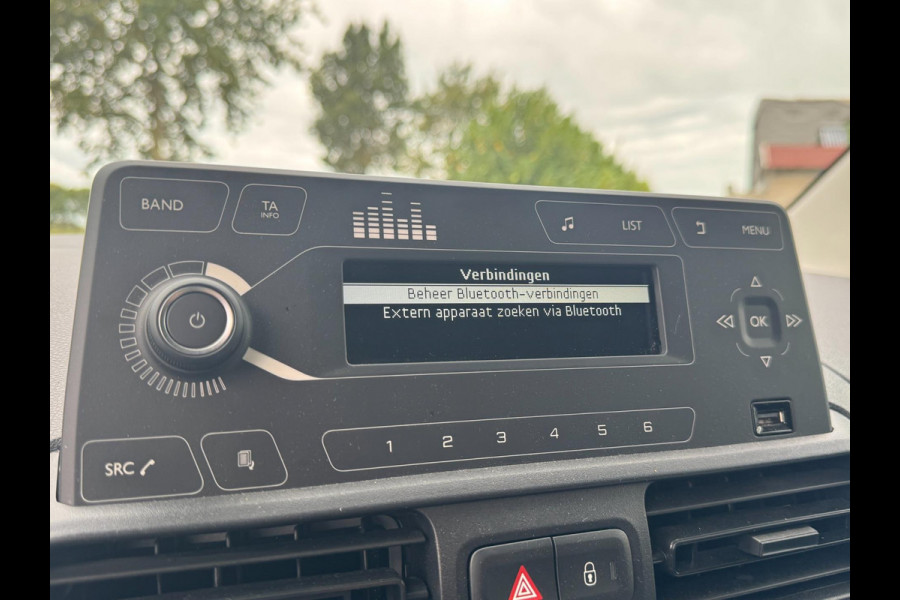 Opel Combo 1.2 PureTech 110 S&S L2 TREKHAAK / BLUETOOTH / LAADVLOER / LAT-OM-LAT / WEINIG KM'S / NL AUTO