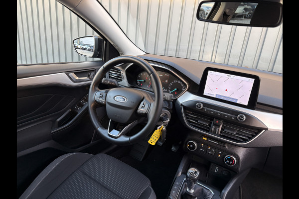 Ford Focus 1.0 EcoBoost Hybrid Trend Edition Business | 17'' | Camera | Navi | Prijs Rijklaar!! Ford Focus 1.0 EcoBoost Hybrid Trend Edition Business | 17'' | Camera | Navi | Prijs Rijklaar!!