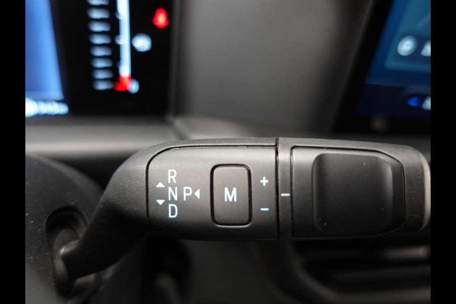 Ford Transit Custom 300 2.0 TDCI L2H1 Trend Nieuw Model! | Navigatie | Camera | Trekhaak | Parkeer sensoren | Cruise Control |