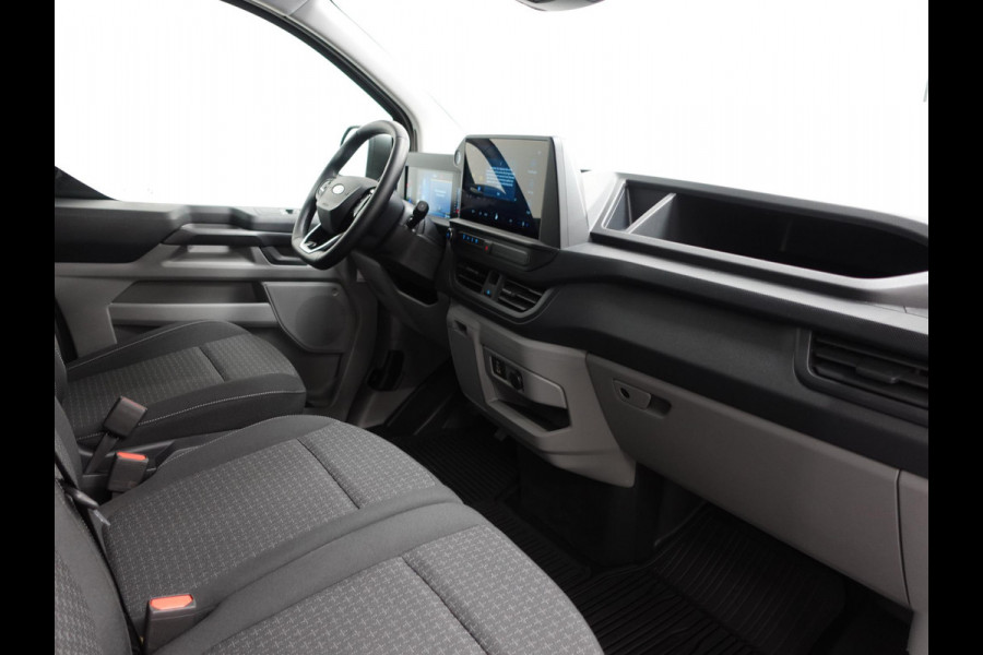 Ford Transit Custom 300 2.0 TDCI L2H1 Trend Nieuw Model! | Navigatie | Camera | Trekhaak | Parkeer sensoren | Cruise Control |