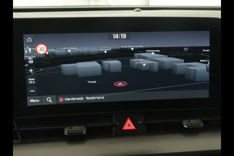 Kia Sportage 1.6 T-GDi Plug-in Hybrid AWD GT-PlusLine | Panoramadak | Stoelventilatie | 360 Camera | Adaptive cruise | Achterbankverwarming | Leder/Alcantara | Carplay | Keyless | Memory | PHEV Kia Sportage 1.6 T-GDi Plug-in Hybrid AWD GT-PlusLine | Panoramadak | Stoelventilatie | 360 Camera | Adaptive cruise | Achterbankverwarming | Leder/Alcantara | Carplay | Keyless | Memory | PHEV