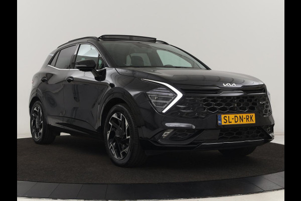 Kia Sportage 1.6 T-GDi Plug-in Hybrid AWD GT-PlusLine | Panoramadak | Stoelventilatie | 360 Camera | Adaptive cruise | Achterbankverwarming | Leder/Alcantara | Carplay | Keyless | Memory | PHEV Kia Sportage 1.6 T-GDi Plug-in Hybrid AWD GT-PlusLine | Panoramadak | Stoelventilatie | 360 Camera | Adaptive cruise | Achterbankverwarming | Leder/Alcantara | Carplay | Keyless | Memory | PHEV