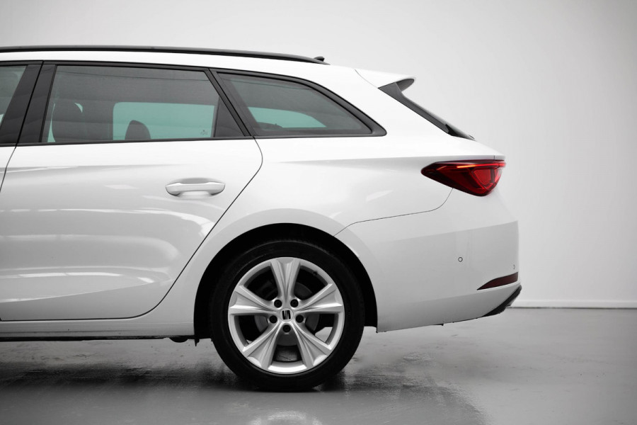 Seat Leon Sportstourer 1.5 TSI Style |ACC|Ambient|FR-Pakket Seat Leon Sportstourer 1.5 TSI Style |ACC|Ambient|FR-Pakket