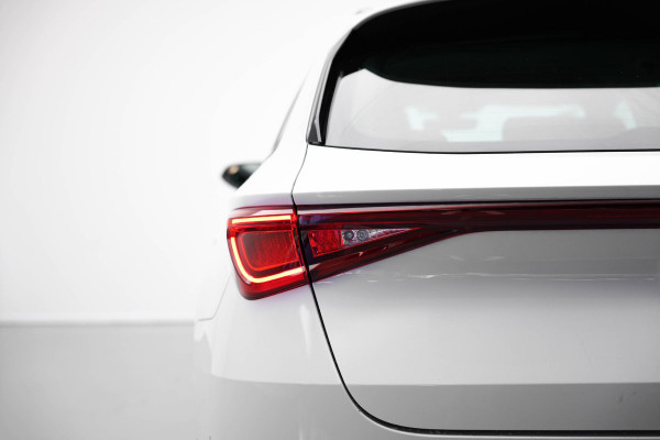 Seat Leon Sportstourer 1.5 TSI Style |ACC|Ambient|FR-Pakket Seat Leon Sportstourer 1.5 TSI Style |ACC|Ambient|FR-Pakket