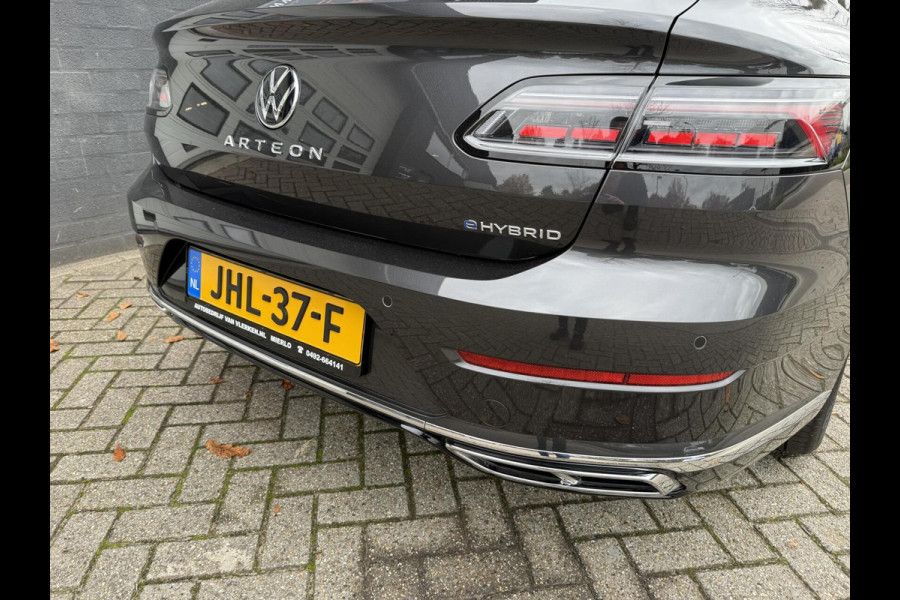 Volkswagen Arteon Shooting Brake 1.4 TSI eHybrid R-Line PANO , HEADUP, LEDER