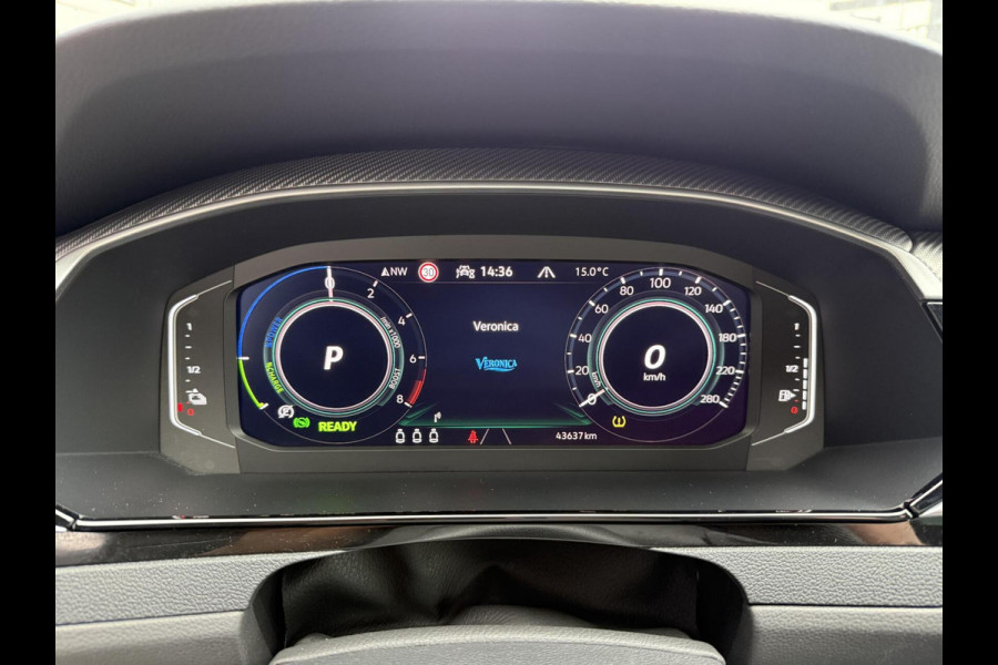 Volkswagen Arteon Shooting Brake 1.4 TSI eHybrid R-Line PANO , HEADUP, LEDER