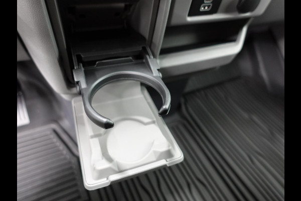 Ford Transit Custom 300 2.0 TDCI L2H1 Automaat Trend Nieuw Model! | Navigatie | Camera | Airco | Cruise Control | PDC | Carplay/Android Auto | Trekhaak