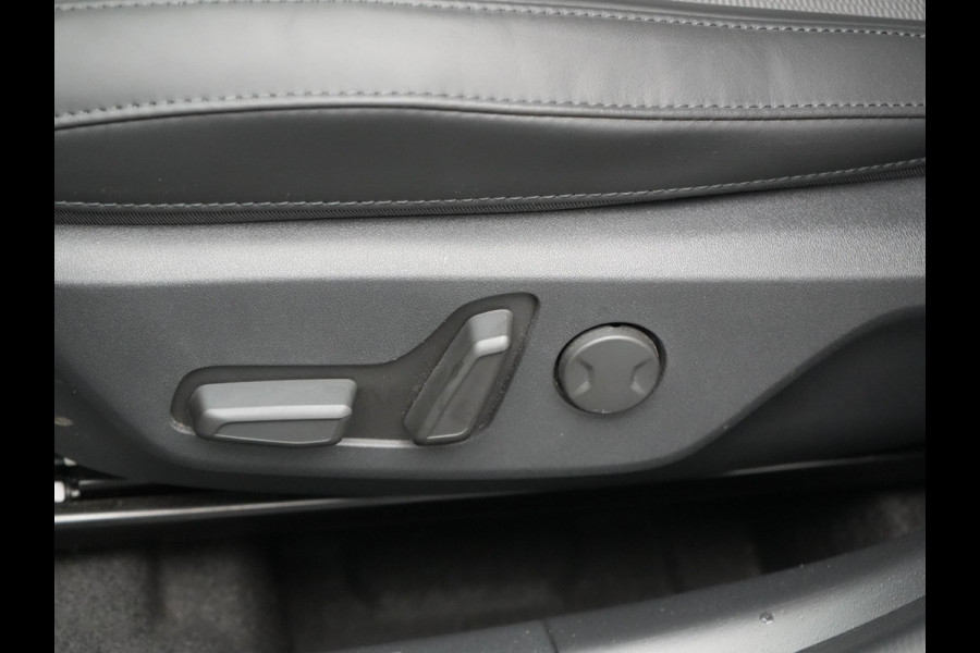 Kia Niro 1.6 GDi DynamicLine Plug In Hybrid 182pk Dealer O.H PHEV | Trekhaak Afneembaar | Adaptive Cruise | Stoelen & Stuur Verwarmd | Apple Carplay | Virtual | Navigatie | Keyless | DAB |