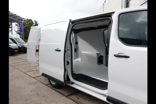 Opel Vivaro Electric L3 75 kWh | 2x schuifdeur | tot 8 jaar garantie | Dynamic NAV pakket | Apple Carplay | rondom zicht camera's | dodehoek detectie | parkeersensoren voor & achter | Comfort scheidingswand | rijklaarprijs