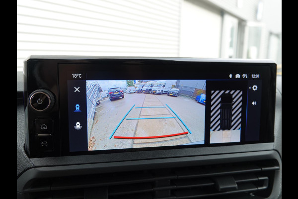 Opel Vivaro Electric L3 75 kWh | 2x schuifdeur | tot 8 jaar garantie | Dynamic NAV pakket | Apple Carplay | rondom zicht camera's | dodehoek detectie | parkeersensoren voor & achter | Comfort scheidingswand | rijklaarprijs