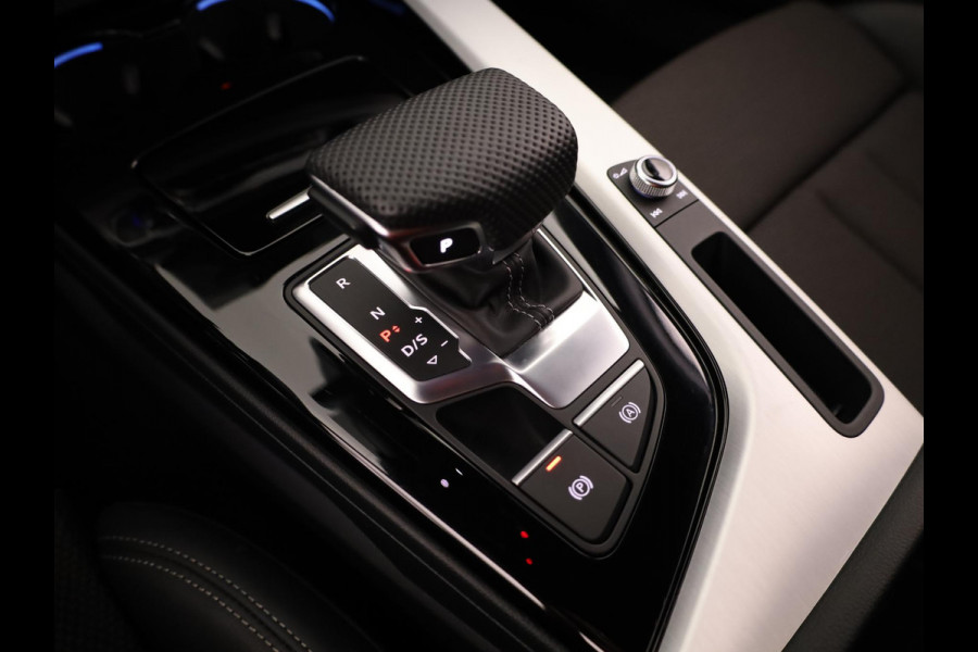 Audi A4 Avant 35 TFSI S edition Competition 150 pk S-tronic | Private lease vanaf € 751,- per maand | Verlengde garantie | Navigatie | Parkeersensoren | Stoelverwarming | S-Line | Audi A4 Avant 35 TFSI S edition Competition 150 pk S-tronic | Private lease vanaf € 751,- per maand | Verlengde garantie | Navigatie | Parkeersensoren | Stoelverwarming | S-Line |