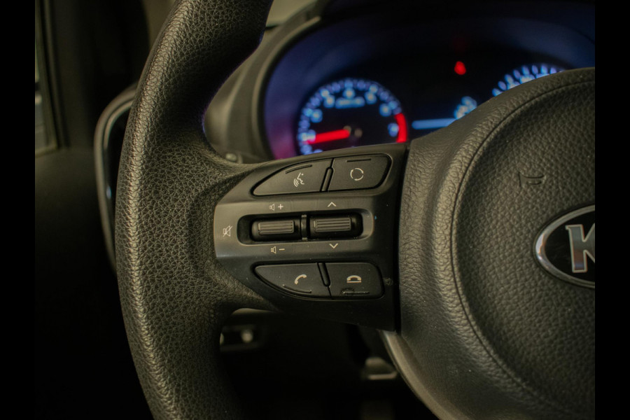 Kia Picanto 1.0 CVVT ComfortPlusLine Navigator Sport (APPLE CARPLAY.NAVI,CAMERA,LED,SPORTSTOELEN,AIRCO,PDC,NETTESTAAT)