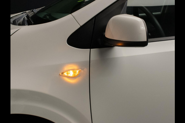 Kia Picanto 1.0 CVVT ComfortPlusLine Navigator Sport (APPLE CARPLAY.NAVI,CAMERA,LED,SPORTSTOELEN,AIRCO,PDC,NETTESTAAT)