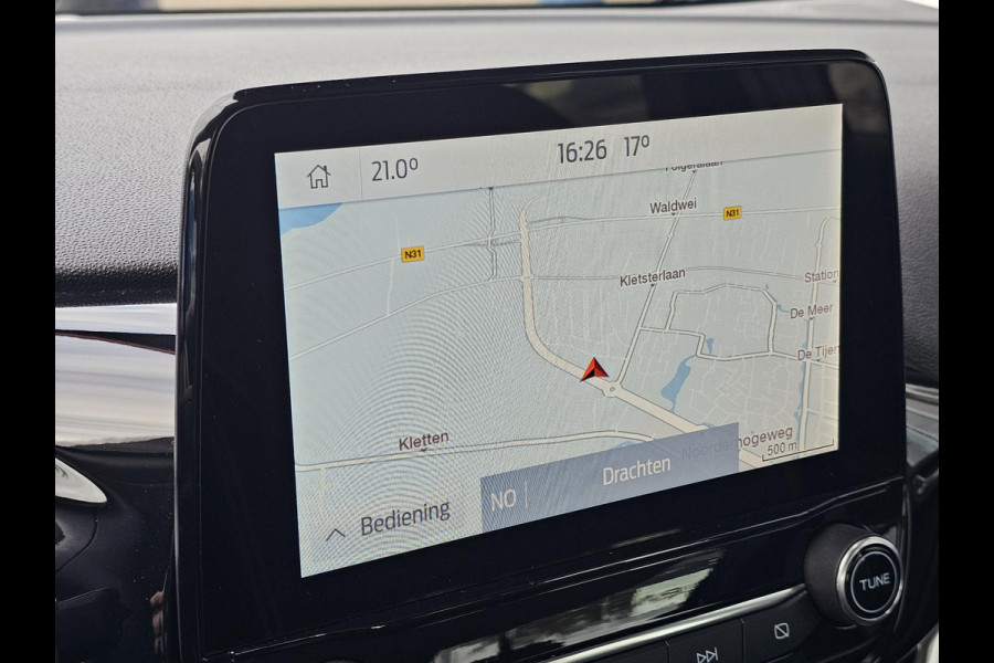 Ford Fiesta 1.0 EcoBoost Hybrid Titanium Navigatie | Camera | Cruise control | Lane assist | Climate control | Led verlichting | PDC achter etc. Ford Fiesta 1.0 EcoBoost Hybrid Titanium Navigatie | Camera | Cruise control | Lane assist | Climate control | Led verlichting | PDC achter etc.