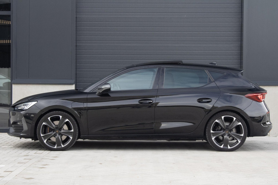 CUPRA Leon 1.4 e-Hybrid VZ 245 PANO CAMERA ACC Sfeerverlichting