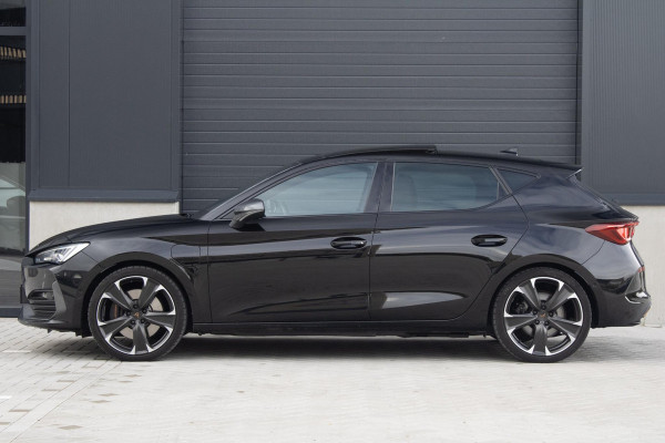 CUPRA Leon 1.4 e-Hybrid VZ 245 PANO CAMERA ACC Sfeerverlichting