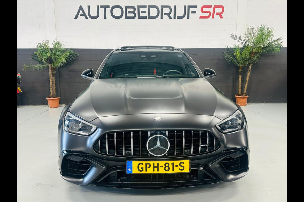 Mercedes-Benz C-Klasse AMG 63 C63 C63s Performance Panoramadak! Sfeerverlichting! Burmester! Vol opties! Mercedes-Benz C-Klasse AMG 63 C63 C63s Performance Panoramadak! Sfeerverlichting! Burmester! Vol opties!