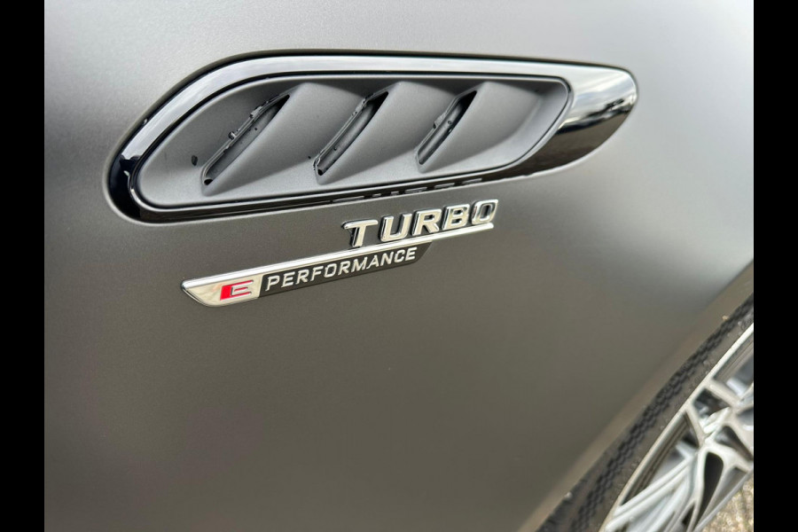 Mercedes-Benz C-Klasse AMG 63 C63 C63s Performance Panoramadak! Sfeerverlichting! Burmester! Vol opties! Mercedes-Benz C-Klasse AMG 63 C63 C63s Performance Panoramadak! Sfeerverlichting! Burmester! Vol opties!