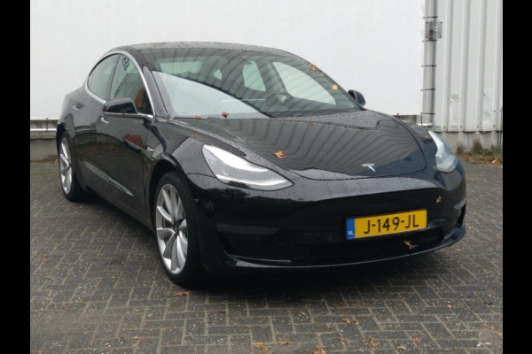 Tesla Model 3 Long Range Dual AWD | Autopilot | Panorama | Trekhaak | Tesla Model 3 Long Range Dual AWD | Autopilot | Panorama | Trekhaak |