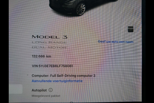 Tesla Model 3 Long Range Dual AWD | Autopilot | Panorama | Trekhaak | Tesla Model 3 Long Range Dual AWD | Autopilot | Panorama | Trekhaak |