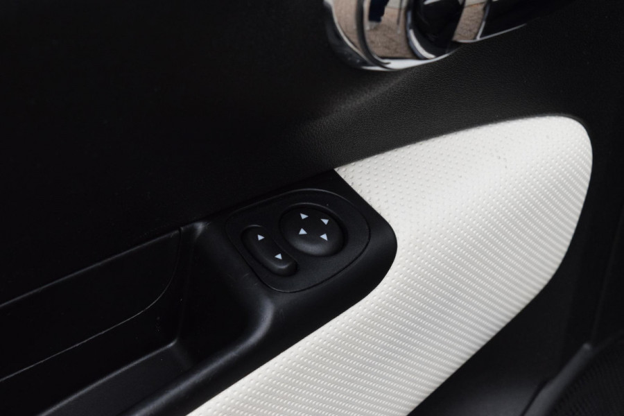 Fiat 500 80pk Turbo Sport|16"|PDC|Cruise|Lage km.