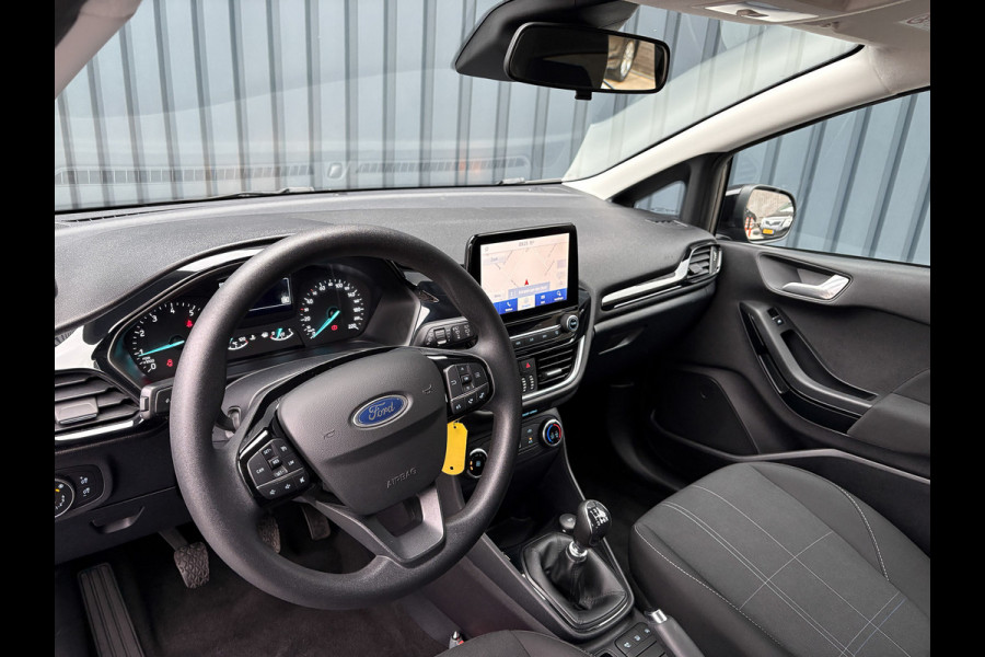 Ford Fiesta 1.0 EcoBoost Connected | Navi | Parkeersensoren | All Season banden | Prijs Rijklaar!! Ford Fiesta 1.0 EcoBoost Connected | Navi | Parkeersensoren | All Season banden | Prijs Rijklaar!!