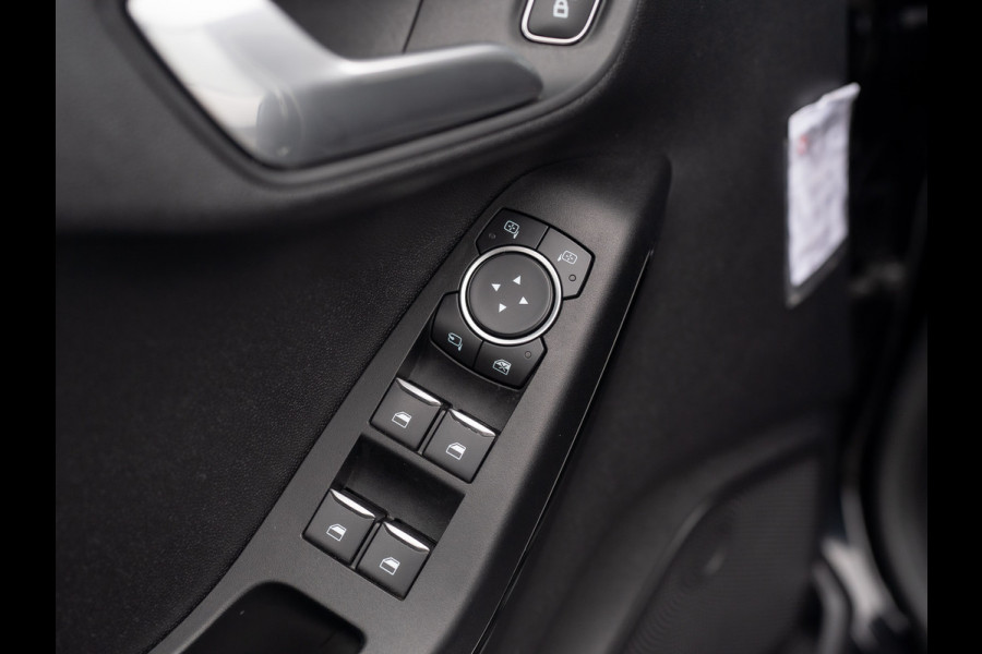 Ford Fiesta 1.0 EcoBoost Connected | Navi | Parkeersensoren | All Season banden | Prijs Rijklaar!! Ford Fiesta 1.0 EcoBoost Connected | Navi | Parkeersensoren | All Season banden | Prijs Rijklaar!!