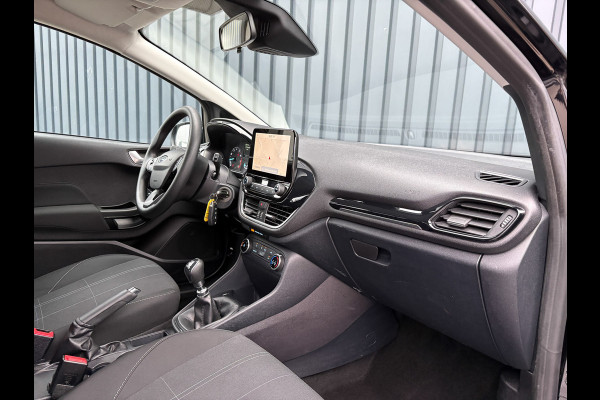 Ford Fiesta 1.0 EcoBoost Connected | Navi | Parkeersensoren | All Season banden | Prijs Rijklaar!! Ford Fiesta 1.0 EcoBoost Connected | Navi | Parkeersensoren | All Season banden | Prijs Rijklaar!!