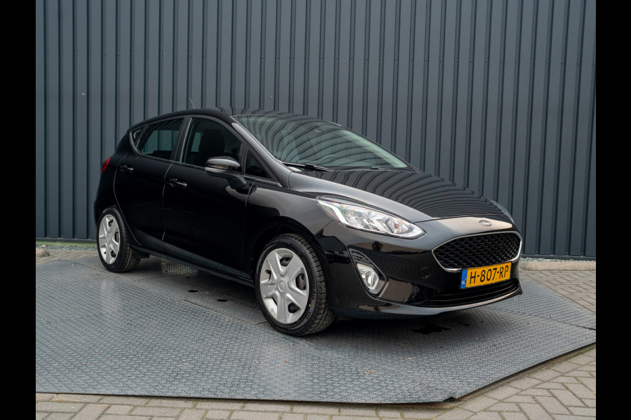 Ford Fiesta 1.0 EcoBoost Connected | Navi | Parkeersensoren | All Season banden | Prijs Rijklaar!! Ford Fiesta 1.0 EcoBoost Connected | Navi | Parkeersensoren | All Season banden | Prijs Rijklaar!!