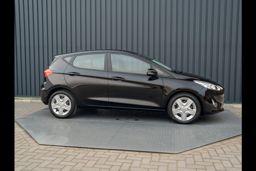 Ford Fiesta 1.0 EcoBoost Connected | Navi | Parkeersensoren | All Season banden | Prijs Rijklaar!! Ford Fiesta 1.0 EcoBoost Connected | Navi | Parkeersensoren | All Season banden | Prijs Rijklaar!!