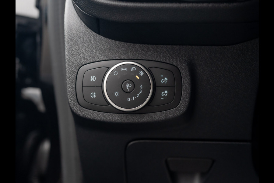 Ford Fiesta 1.0 EcoBoost Connected | Navi | Parkeersensoren | All Season banden | Prijs Rijklaar!! Ford Fiesta 1.0 EcoBoost Connected | Navi | Parkeersensoren | All Season banden | Prijs Rijklaar!!