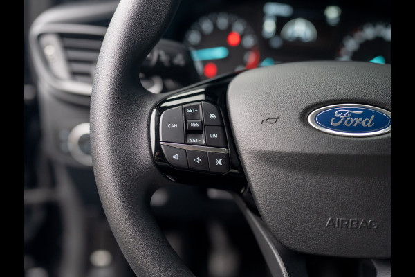 Ford Fiesta 1.0 EcoBoost Connected | Navi | Parkeersensoren | All Season banden | Prijs Rijklaar!! Ford Fiesta 1.0 EcoBoost Connected | Navi | Parkeersensoren | All Season banden | Prijs Rijklaar!!