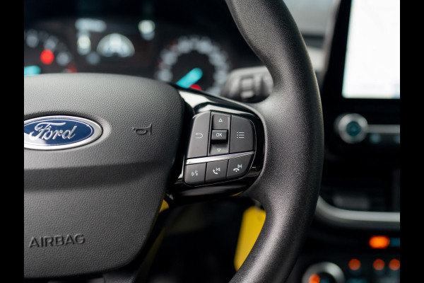 Ford Fiesta 1.0 EcoBoost Connected | Navi | Parkeersensoren | All Season banden | Prijs Rijklaar!! Ford Fiesta 1.0 EcoBoost Connected | Navi | Parkeersensoren | All Season banden | Prijs Rijklaar!!