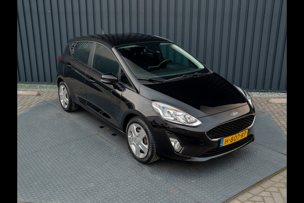 Ford Fiesta 1.0 EcoBoost Connected | Navi | Parkeersensoren | All Season banden | Prijs Rijklaar!! Ford Fiesta 1.0 EcoBoost Connected | Navi | Parkeersensoren | All Season banden | Prijs Rijklaar!!