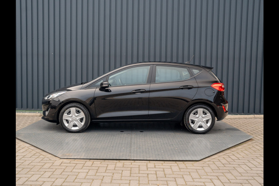 Ford Fiesta 1.0 EcoBoost Connected | Navi | Parkeersensoren | All Season banden | Prijs Rijklaar!! Ford Fiesta 1.0 EcoBoost Connected | Navi | Parkeersensoren | All Season banden | Prijs Rijklaar!!